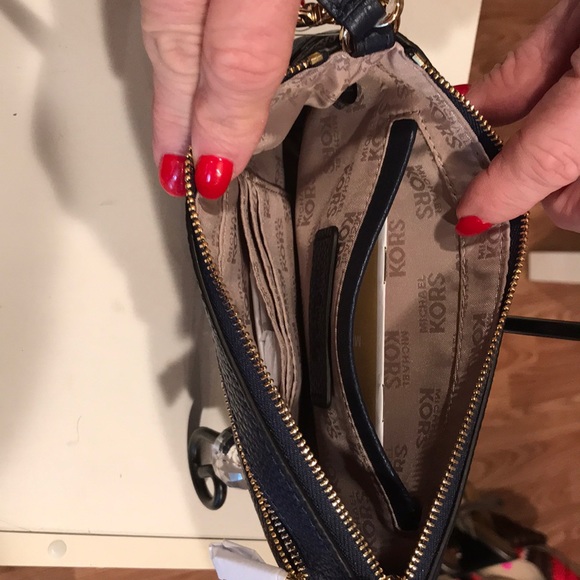 MICHAEL KORS WRISTLET - Picture 4 of 7